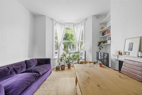 1 bedroom flat for sale, Benthal Road, London N16 7AP