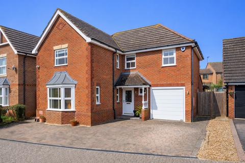 4 bedroom detached house for sale, Linney Court, Tattenhoe, Milton Keynes MK4