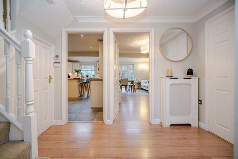 4 bedroom detached house for sale, Linney Court, Tattenhoe, Milton Keynes MK4