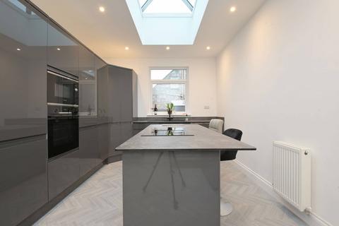 undefined, 1 Venturefair Avenue, Dunfermline, KY12 0PF