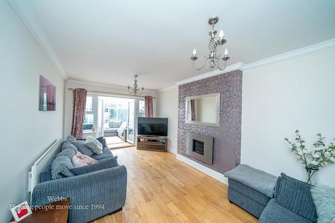 undefined, Mere Croft, Norton Canes, Cannock