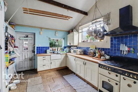 3 bedroom detached house for sale, The Lane, Salters Lode