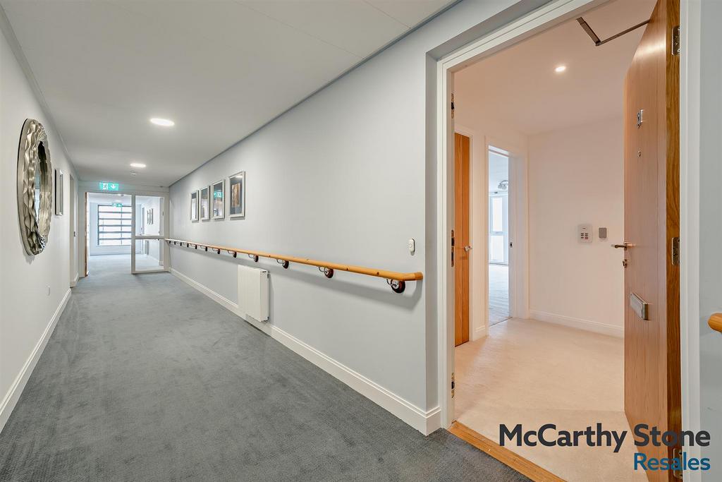 8676863-interior13-800.jpg