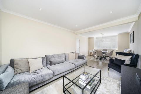 4 bedroom house for sale, Herkomer Road, Bushey WD23