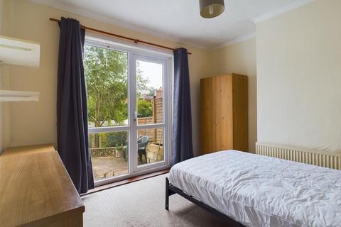 4 bedroom terraced house to rent, Kimberley Road, Brighton
