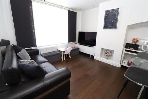 3 bedroom terraced house for sale, Abbots Road, Edgware, HA8