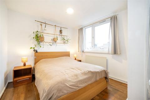 1 bedroom flat for sale, Holman House, Roman Road, London, E2