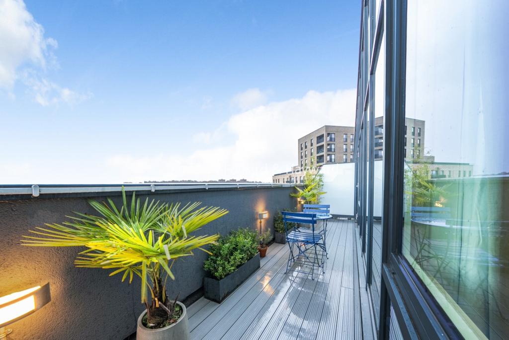 Apartment in London - View 2