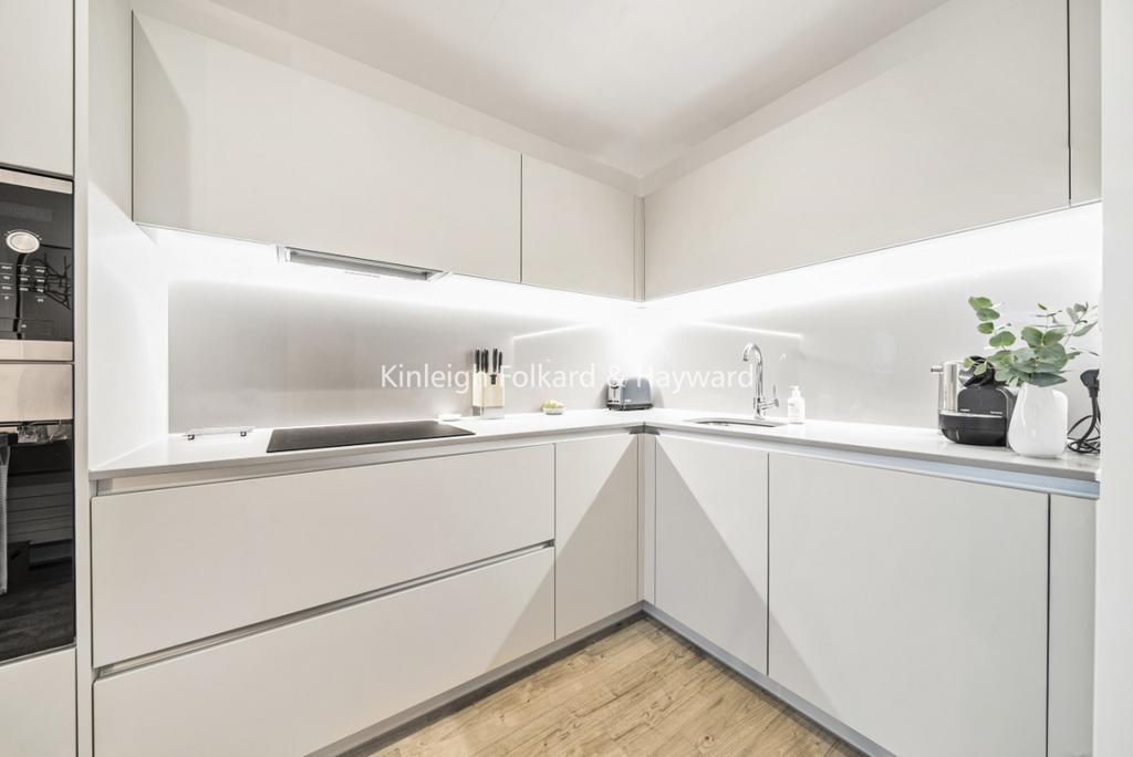 Apartment in London - View 3