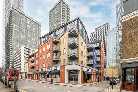2 bedroom flat to rent, Manilla Street, London E14