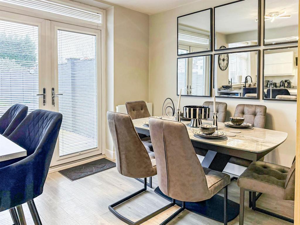 Open Plan Kitchen Dining Room