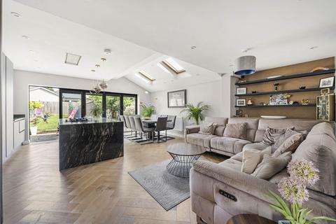 4 bedroom semi-detached house to rent, Havelock Road, Cowley, Oxford