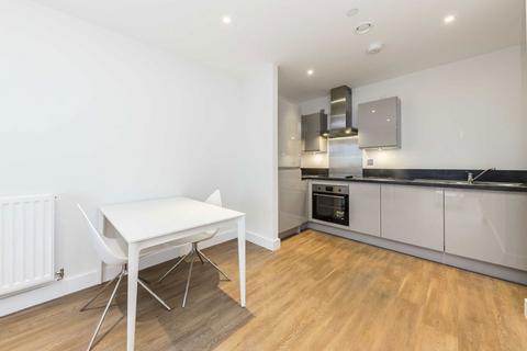 1 bedroom flat to rent, Union Way, London NW10