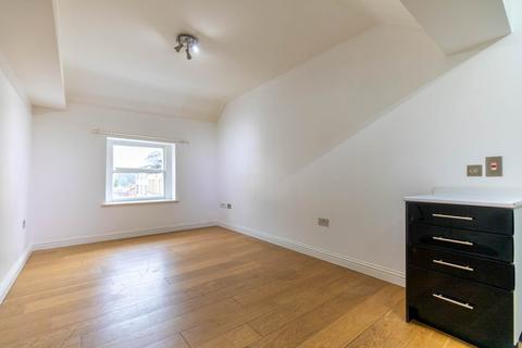 undefined, Russell House, Stroud
