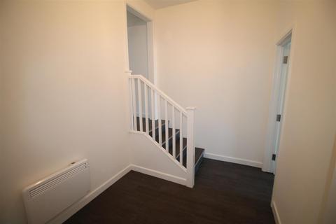 1 bedroom flat to rent, Poplars Road, Walthamstow E17
