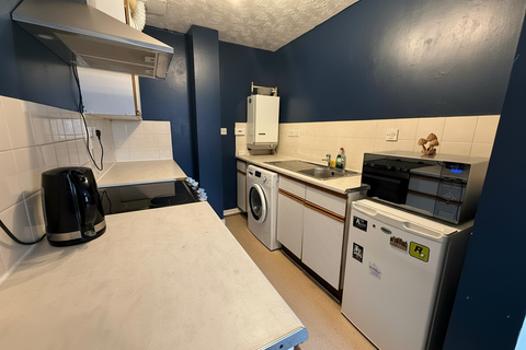 undefined, Cross Street, Lincoln LN5