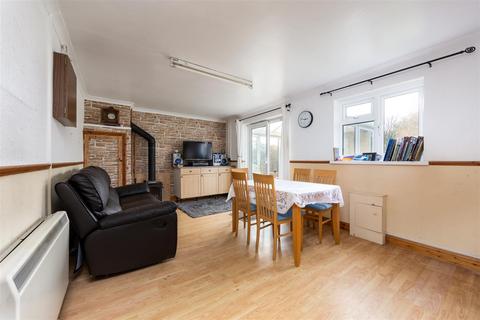 3 bedroom semi-detached house for sale, Thorley, Isle of Wight