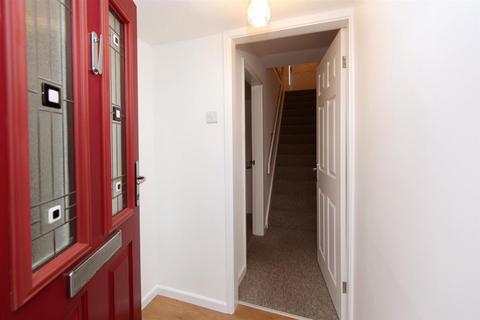 undefined, Oak Avenue, Newport