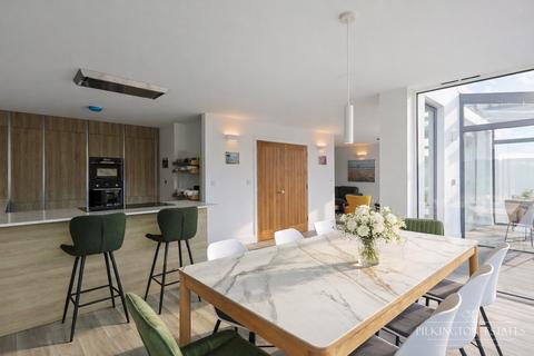 4 bedroom link detached house for sale, Sandplace Road, Looe PL13
