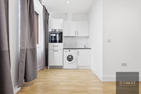 undefined, Shenley Road, Borehamwood WD6