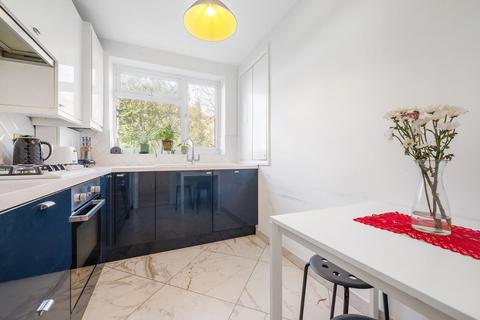 2 bedroom maisonette for sale, Abbots Park, SW2