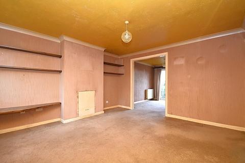 3 bedroom semi-detached house for sale, 6 Heath Avenue, Penarth, CF64 2QZ