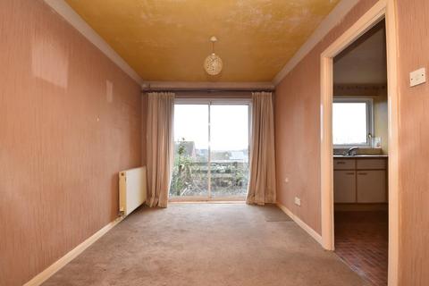 3 bedroom semi-detached house for sale, 6 Heath Avenue, Penarth, CF64 2QZ