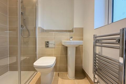 3 bedroom semi-detached house to rent, Victoria Drive, Glebe Farm