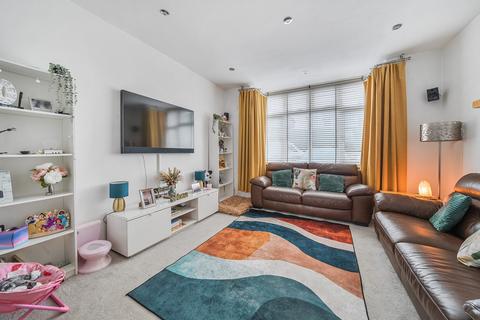 3 bedroom end of terrace house for sale, High Street, Bristol BS15