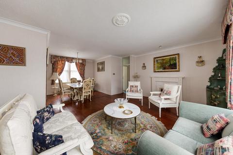 2 bedroom apartment for sale, Aran Drive, Stanmore, HA7