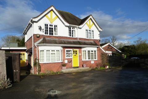 undefined, Hawarden, Sulhamstead Road, Burghfield, Reading