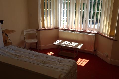 undefined, Hawarden, Sulhamstead Road, Burghfield, Reading