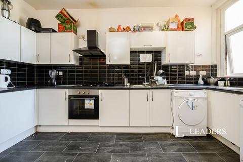 1 bedroom house to rent, Southsea, PO5