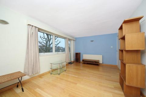 2 bedroom apartment for sale, Clitherow Avenue, W7