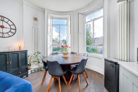 2 bedroom flat for sale, Kennington Park Road, London SE11