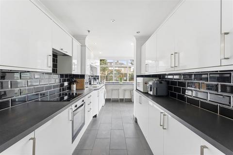 undefined, Oulton Crescent, Barking