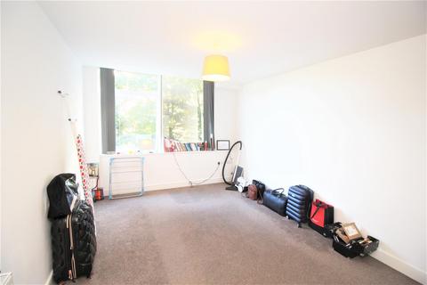 1 bedroom apartment to rent, London Road, Lowfield Heath RH10