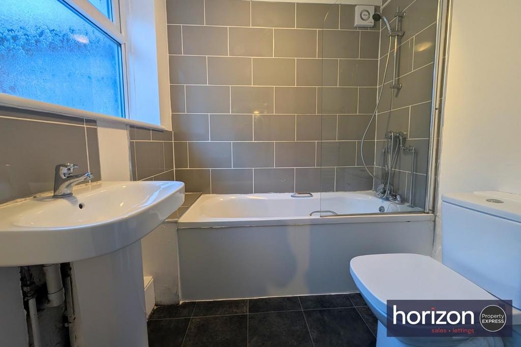 Ground Floor Bathroom