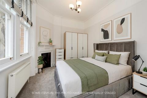 undefined, Charing Cross Road, London, WC2H