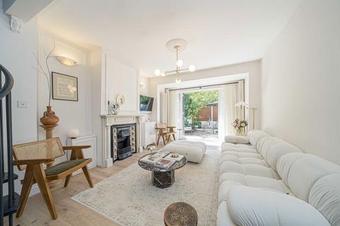 2 bedroom terraced house for sale, Thames Street, Sunbury-On-Thames TW16