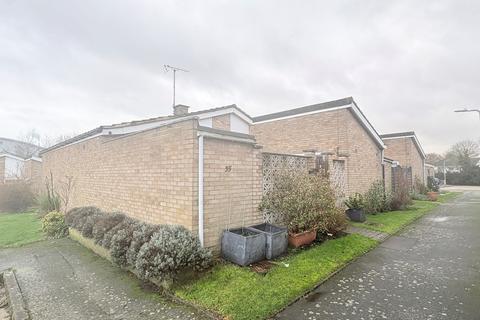 2 bedroom semi-detached bungalow for sale, Whitehouse Meadows, Leigh-on-Sea SS9