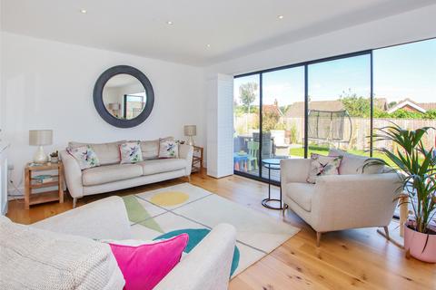 4 bedroom bungalow for sale, Linden Way, Lymington, Hampshire, SO41