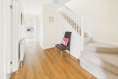 4 bedroom detached house for sale, Postwick Lane, Brundall, Norwich
