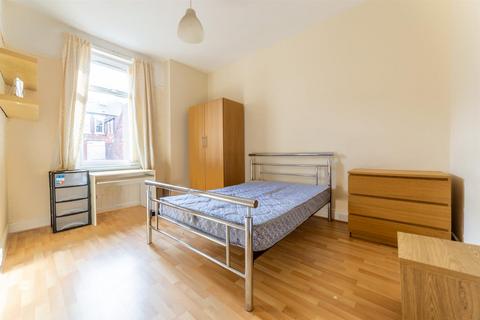 3 bedroom flat to rent, £96pppw - Sackville Road, Heaton, NE6