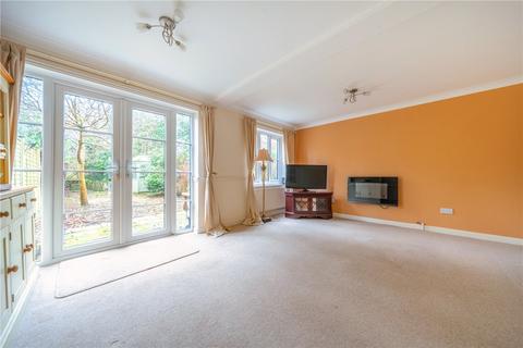 3 bedroom terraced house for sale, Pottery Court, Wrecclesham, Farnham, Surrey, GU10
