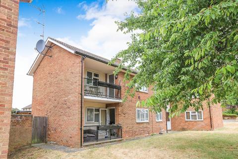 undefined, Oaks Cross, Hertfordshire SG2