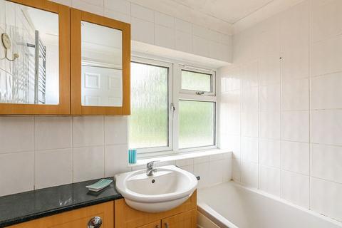 undefined, Oaks Cross, Hertfordshire SG2
