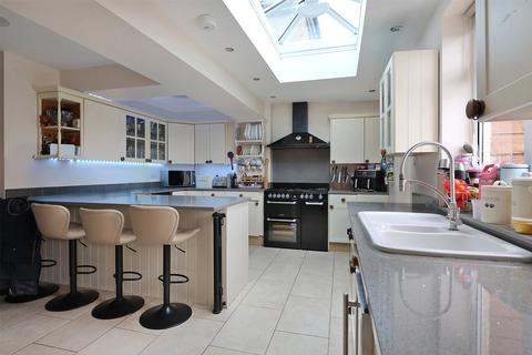5 bedroom semi-detached house for sale, Glenfield Road, Brockham, Betchworth, Surrey, RH3