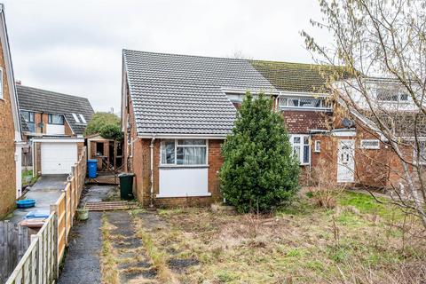 3 bedroom semi-detached house for sale, Manor Road, Clayton-Le-Woods, Chorley