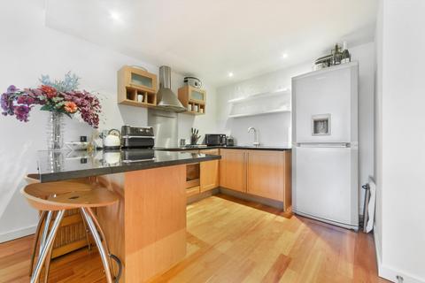 1 bedroom flat to rent, The Bridge, Queenstown Road, London, SW11
